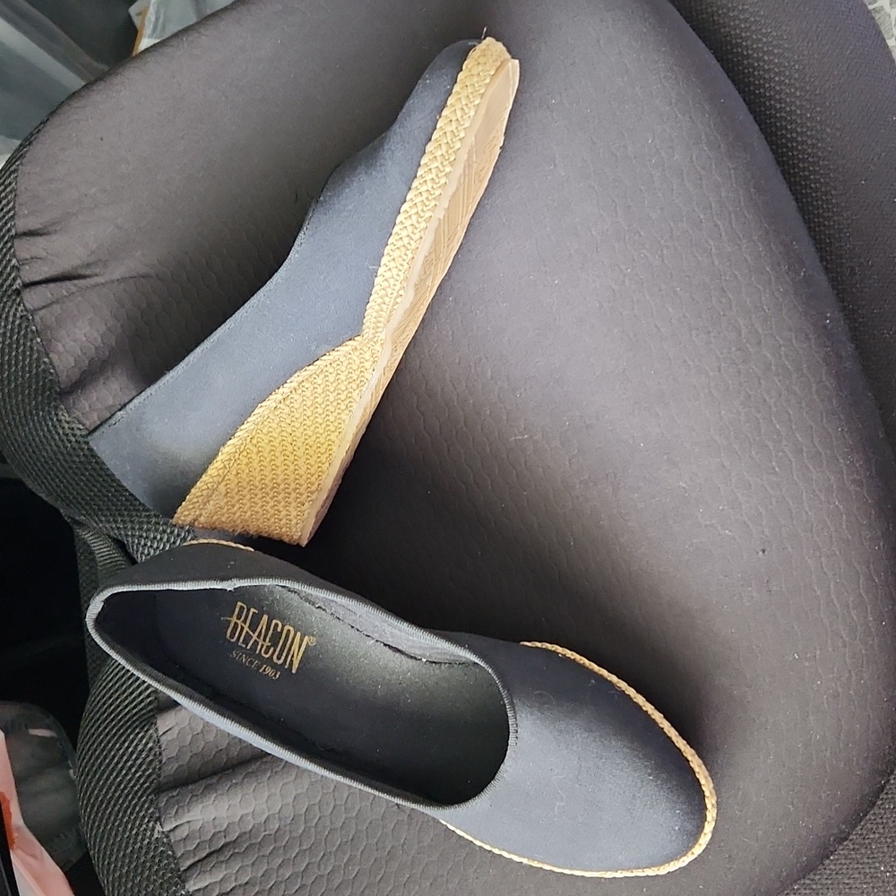 Women's shoes